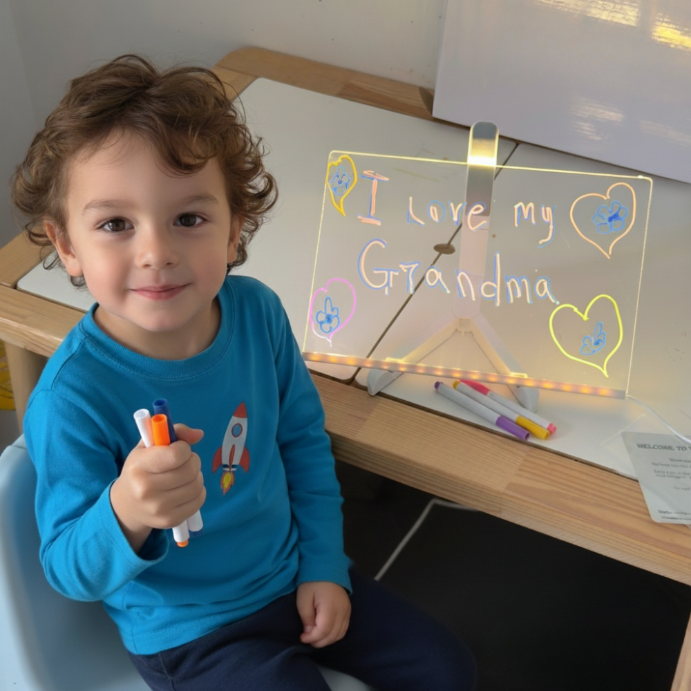 GlowSketch Light-Up Drawing Board