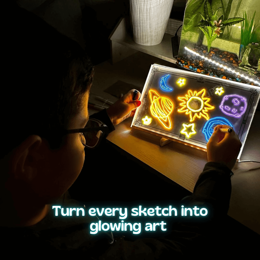 GlowSketch Light-Up Drawing Board